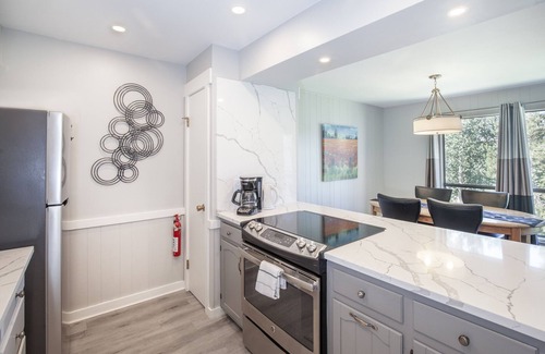 Dillon Condo | Amphitheater | Pool, Hot Tub, 5 Resorts