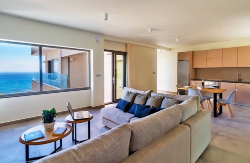 Kantanos-Selino Apartment | Amphitheatre Suites