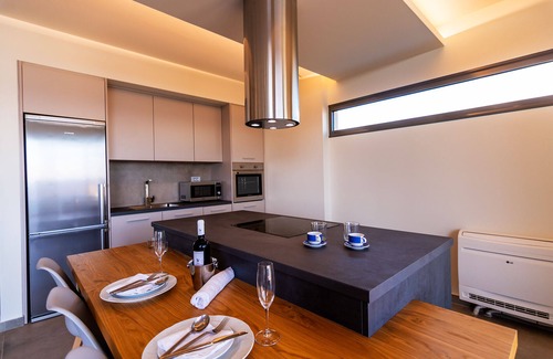 Kantanos-Selino Apartment | Amphitheatre Suites