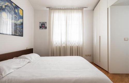Porta Volta Apartment | Ampio e luminoso trilocale in zona Moscova