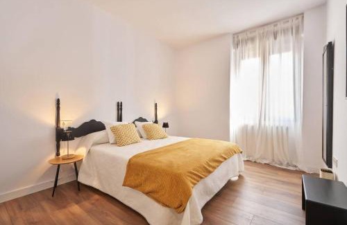 Oeste Apartment | Amplio alojamiento centro barrio del Oeste