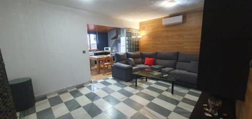 Poblado Sancti Petri Apartment | Amplio apart con Wifi y Aire Acondicionado