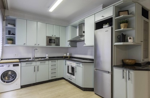 Getxo Apartment | Amplio y Elegante en Las Arenas