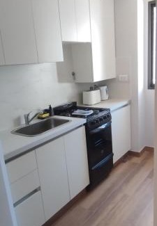La Perla Apartment | Amplio y luminoso monoambiente a 100 mts del mar