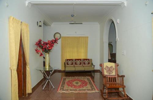 Poovar House | Amrutham Homestay