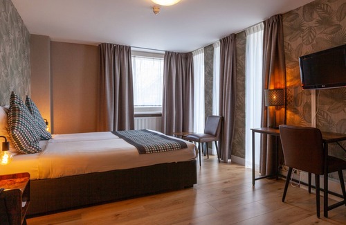 Uithoorn Hotel | Amsterdam Airport Hotel Uithoorn