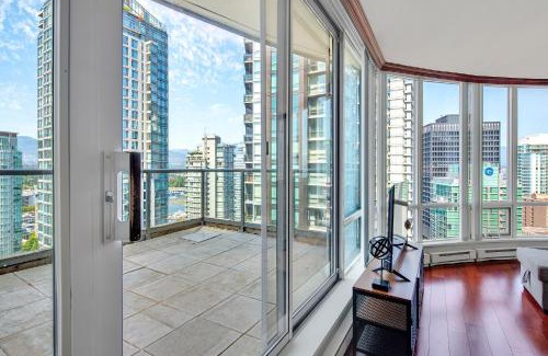 Coal Harbour Apartment | amyhd4now