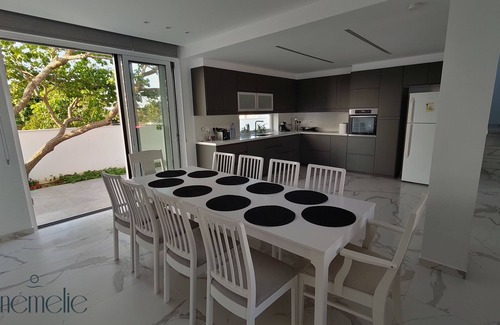 Sotira Villa | anémelie vacation home