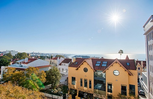 Estoril Apartment | An amazing sea view apartment in Estoril