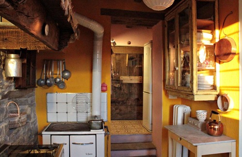 Palagano Cottage | An ancient stone dwelling in the heart of the Apennines