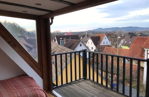 Kenzingen Apartment | "An den Rebterrassen", very nice top floor apartment, close to nature, roof terrace