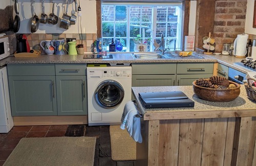 Ludwel House | AN EARLY GEORGIAN ONE BEDROOM TERRACED TOWNHOUSE/COTTAGE IN LUDLOW