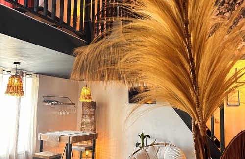 Guermeur House | An exceptional night in a Love Room - spa, sauna & champagne