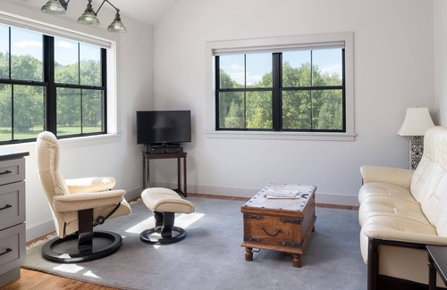 Middlebury - Warren House | An Idyllic Vermont Experience Minutes from Middlebury College!