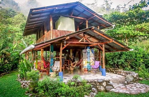 Dos Brazos Cabin | An immersive experience in the Osa rainforest