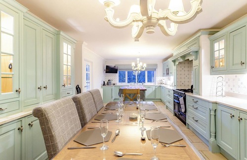 Aberdulais Cottage | An impressive holiday home, perfect for a family break.