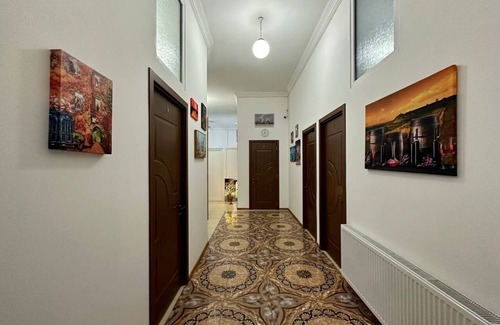 Tbilisi Apartment | An inspiring apartment hotel with an artistic aesthetic