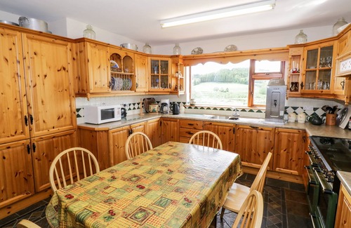 Drumaveil North Cottage | AN MAIDE BÁN, family friendly in Cootehill, County Cavan