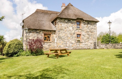 Drumaveil North Cottage | AN MAIDE BÁN, family friendly in Cootehill, County Cavan