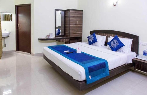 Nanganallur Hotel | AN STAYS Chennai Airport
