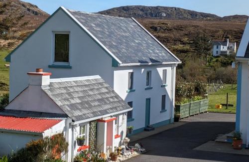 Donegal Apartment | An Teach Beag Glencolmcille, little home from home
