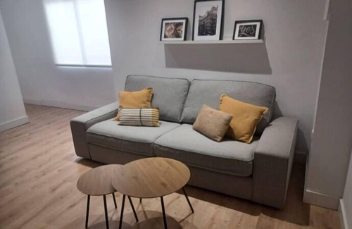 Lagunillas Apartment | Ana Bernal by HDC Apartments