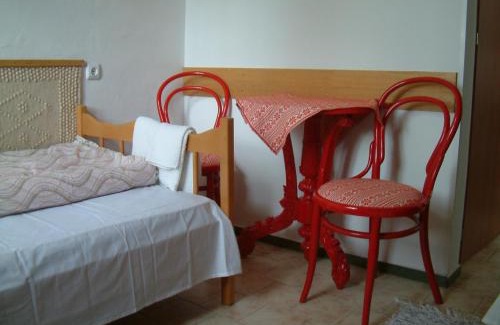 Senta House | Ana Guesthouse