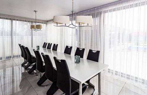 Timisoara Villa | Ana's Villa - Rent For Party