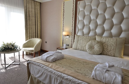 Akyurt Hotel | Anadolu Hotels Esenboga Termal