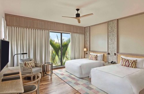 Blue Bay Hotel | Anantara Iko Mauritius Resort & Villas