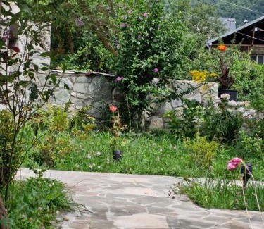 Ananuri House | Ananuri veranda guest house