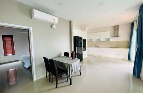 Hin Lek Fai Villa | Anchan Gardens Pool Villa 23