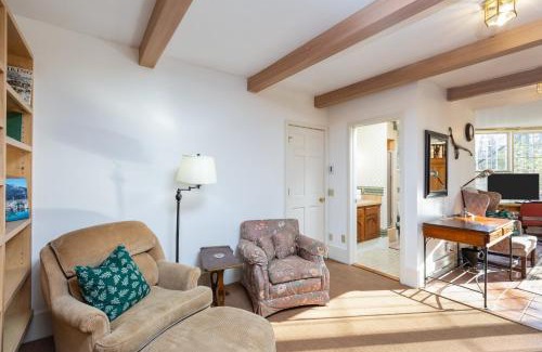 University Area Hotel | Anchorage Escape