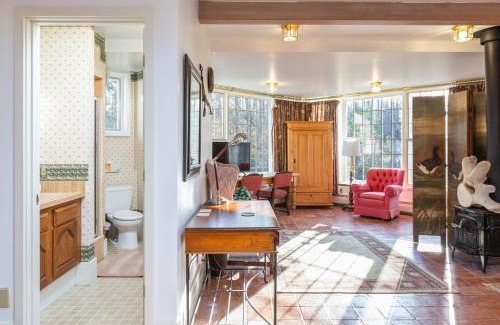 University Area Hotel | Anchorage Escape