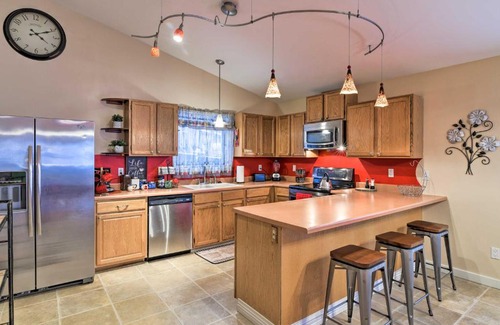 Abbott Loop House | Anchorage House with Private Deck, 8 Mi to Downtown!