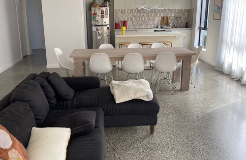 Armstrong Creek House | Anchoridge Holiday Home