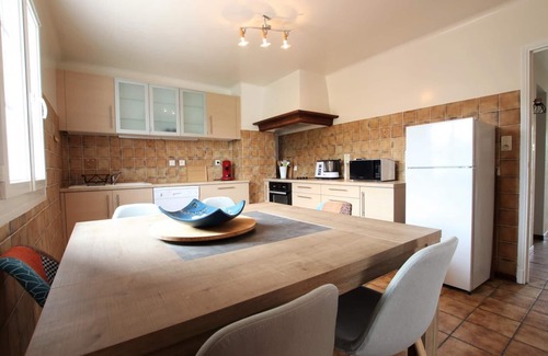 Saint-Jean-le-Vieux House | Andalucia - Saint-jean-le-vieux
