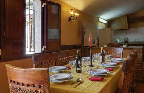 Rivero de Posadas Cottage | Andalusian Getaway; Game of Thrones Castle