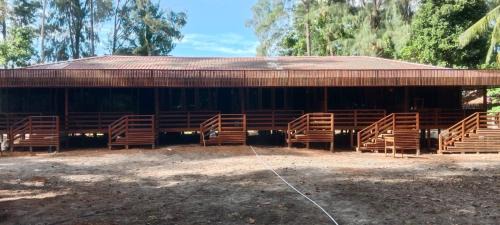 Saprokren House | Andau Dive Resort Raja Ampat
