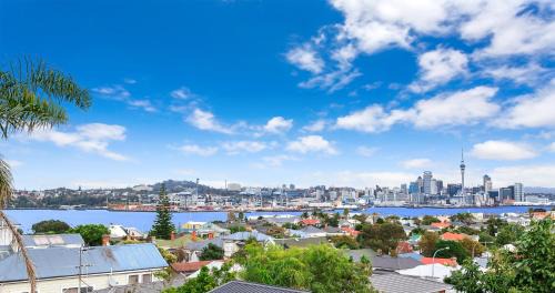 Devonport House | Andelin Guest House