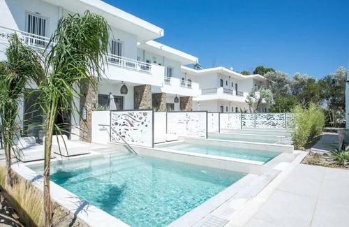 Faliraki Apartment | Anemone Premium Suites Faliraki Superior Apartment 4