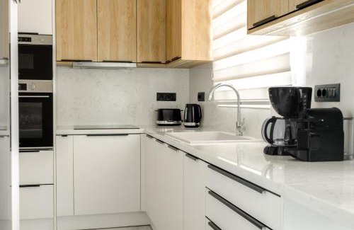 Gaitanion Apartment | Anesis Deluxe Apartment 2