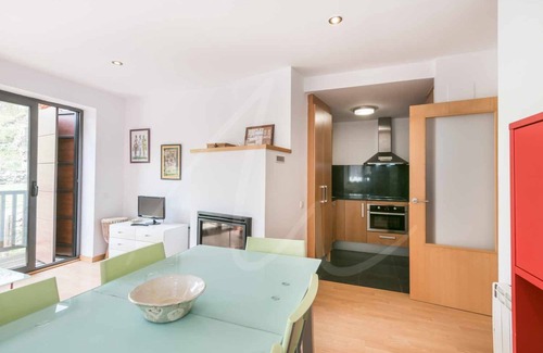 Alt Aneu Apartment | Àneu, by SeaMount Rentals