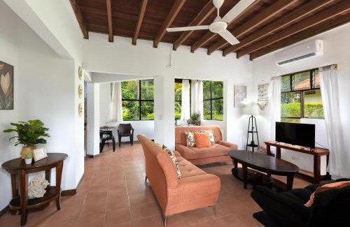 Playa Hermosa House | Angels Mar Villa Hermosa 2b2b European Villa
