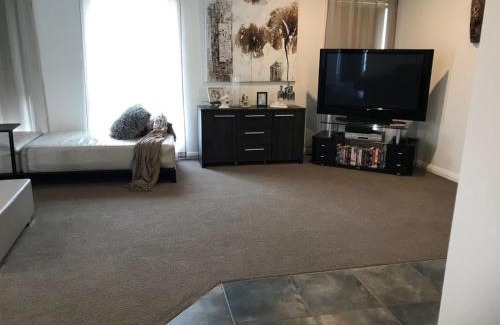Sunderland Bay House | Angler's Rest