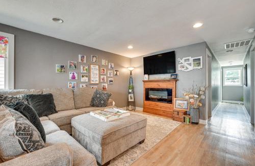 Clarion House | Anglers Cottage on Lake Cornelia Pets Welcome!
