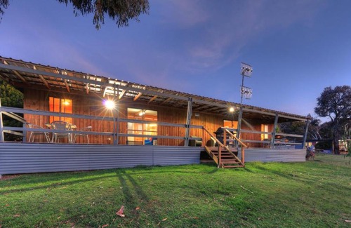Anglers Reach Hotel | Anglers Reach Lakeside Village