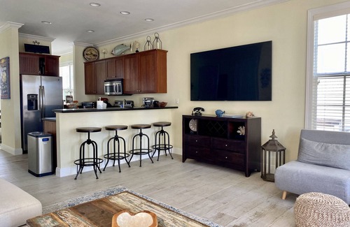 Islamorada House | Anglers Reef Islamorada home with ocean views, private marina, beach & pool