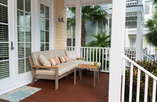 Islamorada House | Anglers Reef Islamorada home with ocean views, private marina, beach & pool