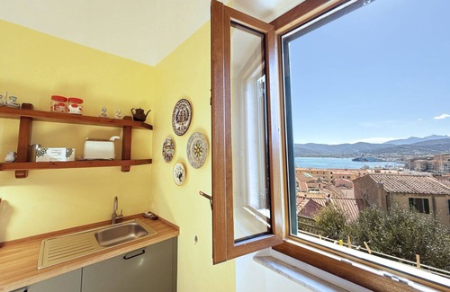 Portoferraio Old Town Apartment | Angoli del Mare, a corner of paradise!